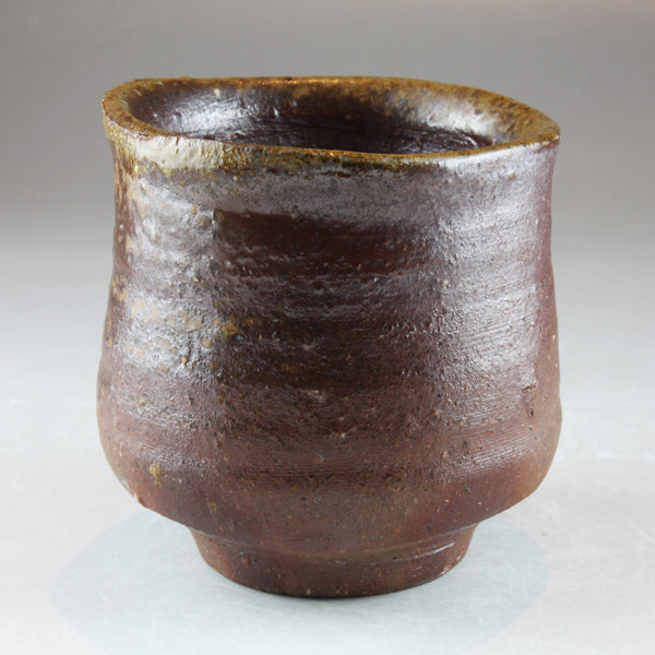 Sake cup 1 by Kosuke Kaneshige