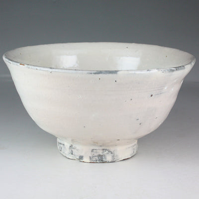 Kobiki tea bowl by Tetsuo Ogawa