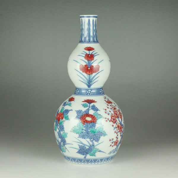 Imaemon Kiln Colored Nabeshima Flower Vase