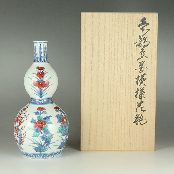 Imaemon Kiln Colored Nabeshima Flower Vase