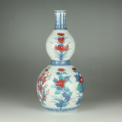 Imaemon Kiln Colored Nabeshima Flower Vase