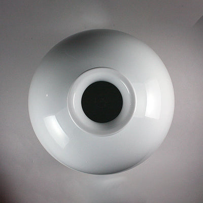 White porcelain round pot by Manji Inoue