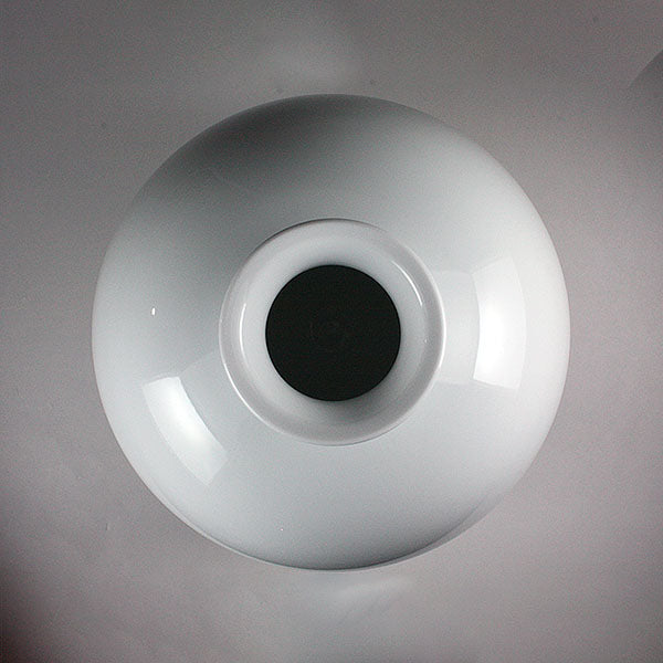 White porcelain round pot by Manji Inoue