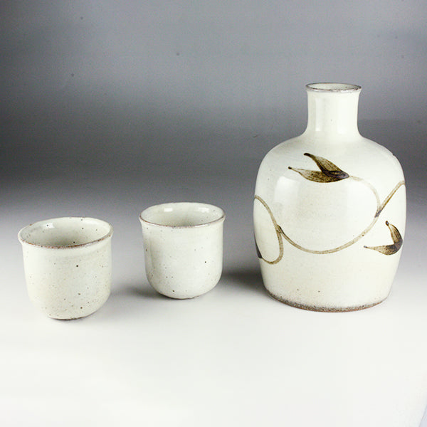 中里太郎右衛門窯　作　絵粉引酒器揃
