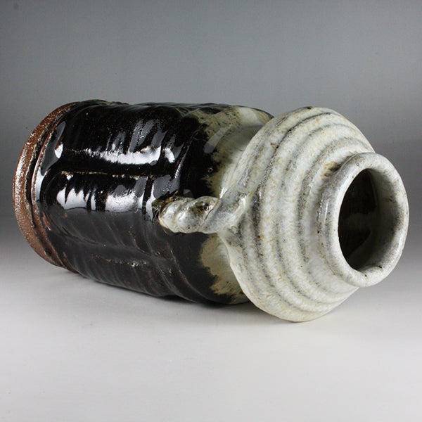 Sakurei Okamoto Korean Karatsu flower vase with ears