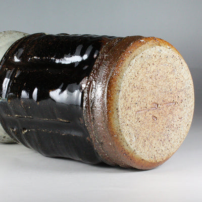 Sakurei Okamoto Korean Karatsu flower vase with ears