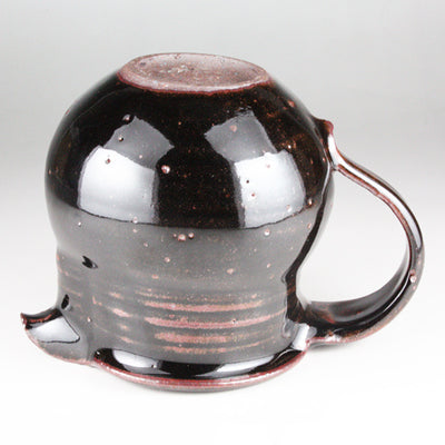 Iron glaze pitcher by Taki Nakazato