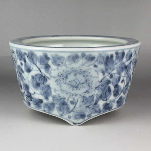 Incense burner with peony arabesque design by Seiji Takamori (Small B)