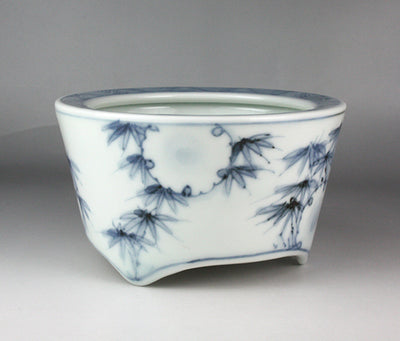 Seiji Takamori's Sometsuke Yukiwa Bamboo Pattern Incense Burner (Small B)