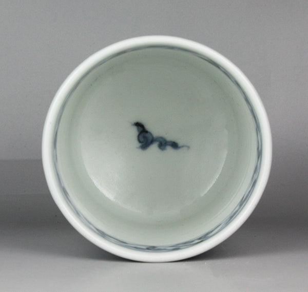 Seiji Takamori Tea cup with peony arabesque design (Large)