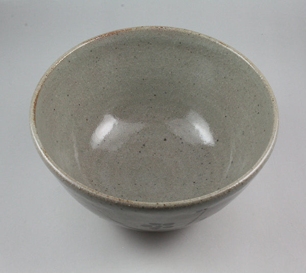 Nakazato Tarouemon Kiln Illustrated Karatsu Tea Bowl (Plum)