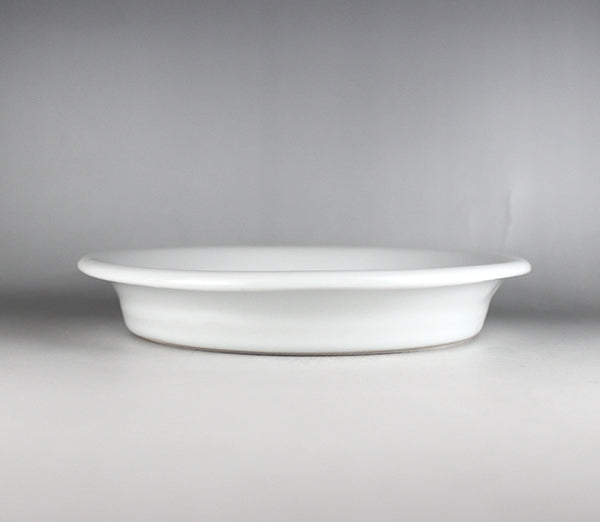 White porcelain plate by Takashi Nakazato