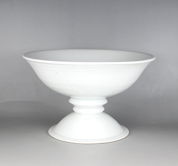 White porcelain goblet by Takashi Nakazato
