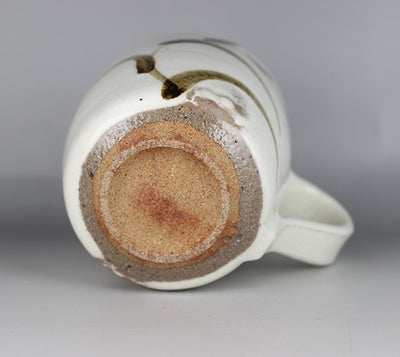Taroemon Nakazato kiln cup with painted powder handle