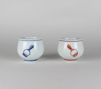 Gen'emon Kiln: Dark blue and red Zodiac sake cups (ox) set of two