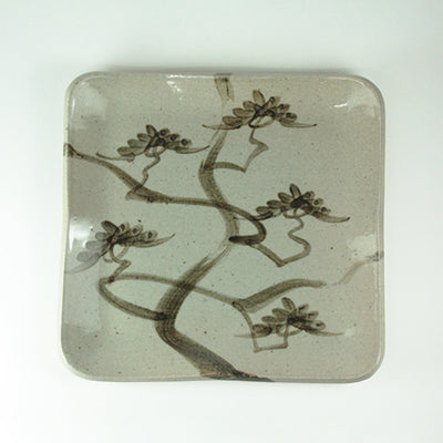 Nakazato Taroemon Kiln, Illustrated Karatsu Square Plate (Pine)