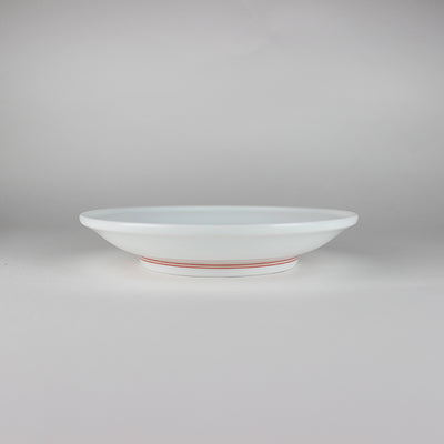 Kakiemon kiln plate with brocade strawberry design