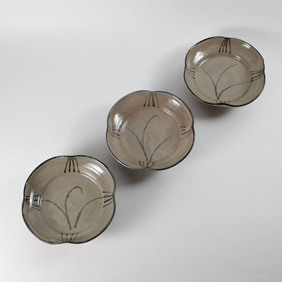 Naoto Yano Illustrated Karatsu plate (one customer)