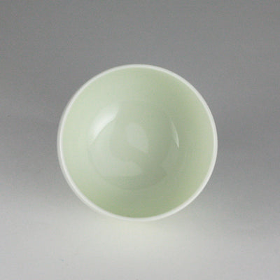 Made by Manji Inoue Yellow-green glaze Camellia engraving Guinomi