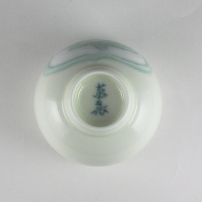 Made by Manji Inoue Yellow-green glaze Camellia engraving Guinomi