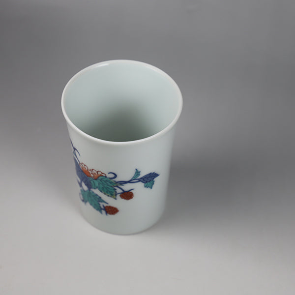 Imaemon Kiln Nishiki Strawberry Cup