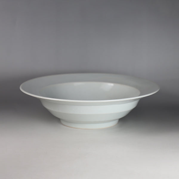 Arita PorcelainLab product Kabuto bowl (Large: Yi Dynasty white porcelain)