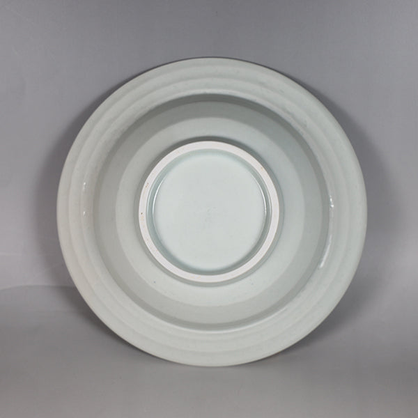 Arita PorcelainLab product Kabuto bowl (middle: Yi Dynasty white porcelain)