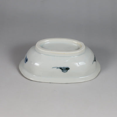 Oval bean bowl by AritaPorcelainLab (sometsuke manryaku)