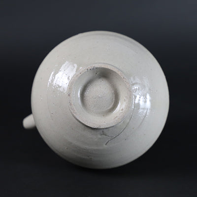 Yoshihisa Ishii white porcelain pot 2