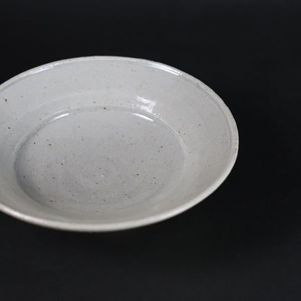 White porcelain plate 2 by Yoshihisa Ishii