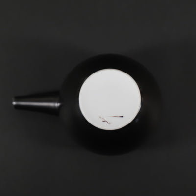 By Akio Momota Jet Black Katakuchi