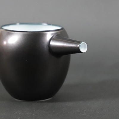 By Akio Momota Jet Black Katakuchi