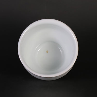 White porcelain tea cup by Takashi Nakazato