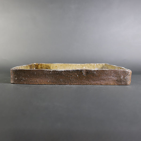 Korean Karatsu square plate by Munehiko Maruta