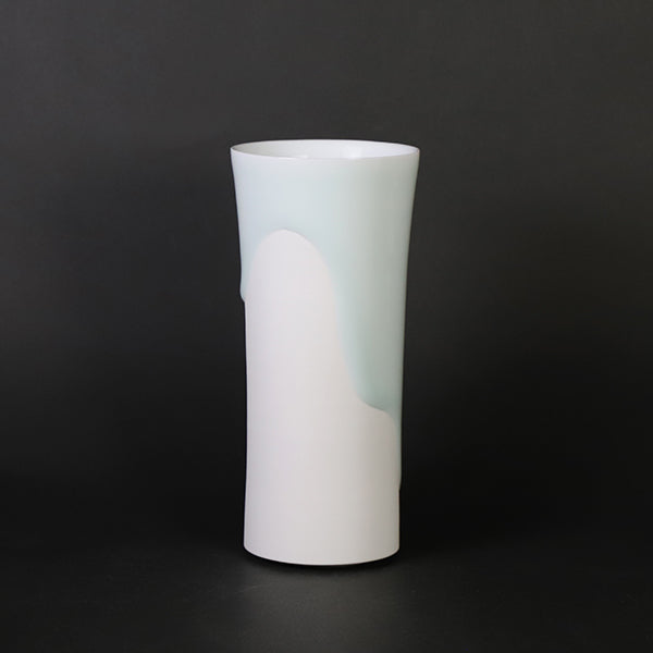 Blue porcelain cup by Akio Momota