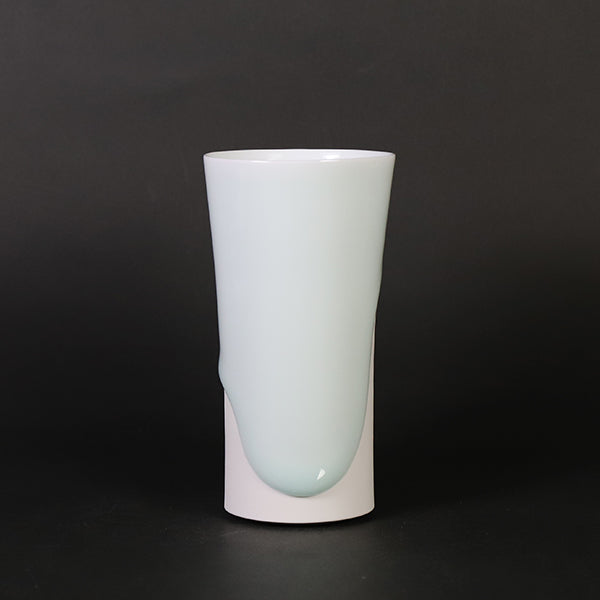 Blue porcelain cup by Akio Momota