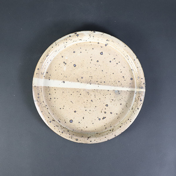 Flat plate made by Taki Nakazato