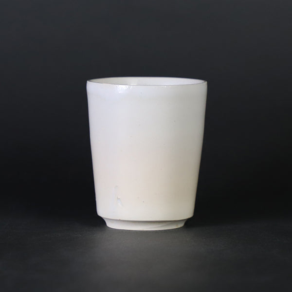 Straight cup 2 by Hanako Nakazato