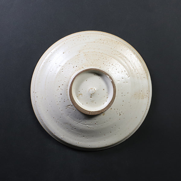 White glaze small plate by Kenta Nakazato