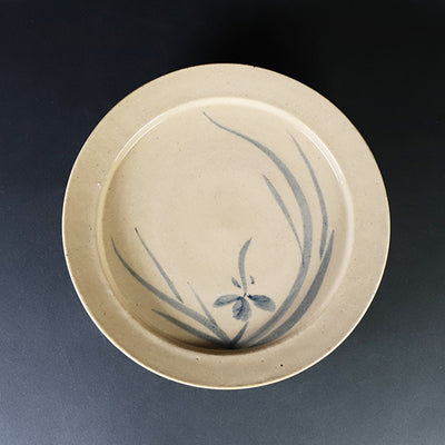 Nakazato Tarōemon Kiln Karatsu Offering Plate