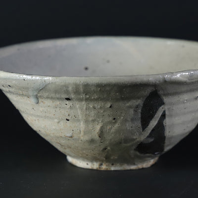 Kobiki tea bowl by Yoshihisa Ishii