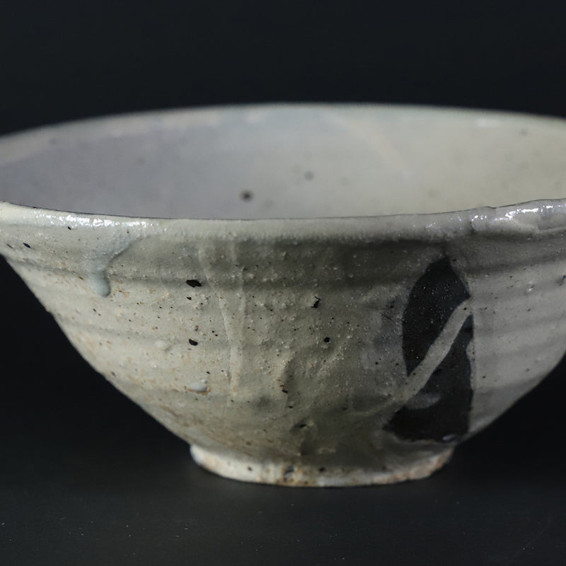 Kobiki tea bowl by Yoshihisa Ishii