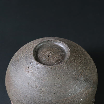 中里太亀　作　唐津南蛮片口