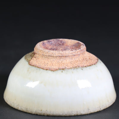 Sake set by Chiharu Kumamoto Madara Karatsu