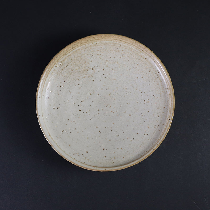 White glaze small plate by Kenta Nakazato