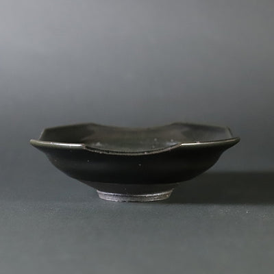 Takashi Nakazato Karatsu black glaze square cut plate