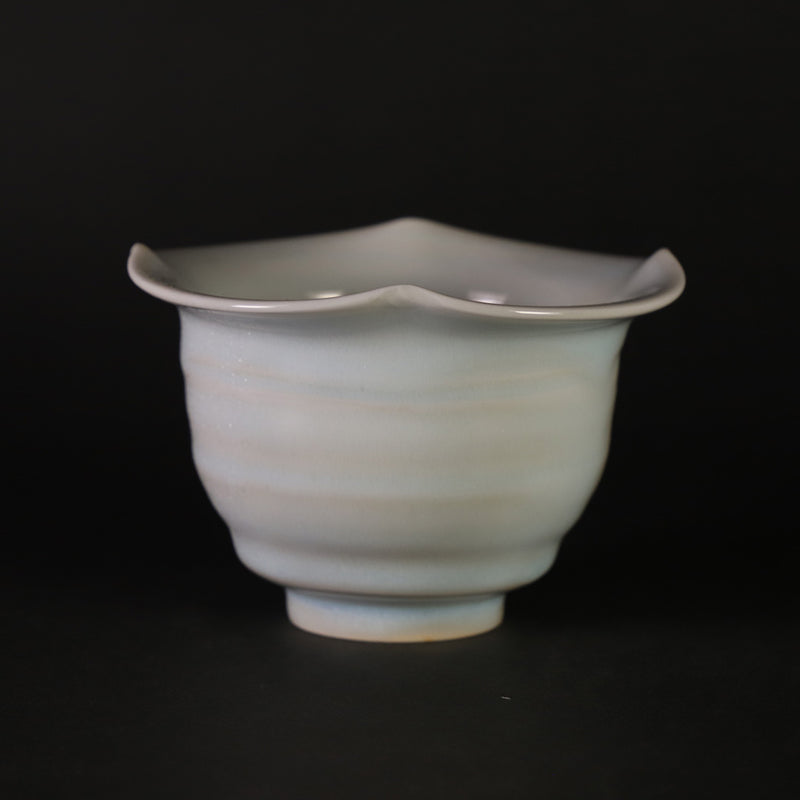 Kenta Nakazato Blue porcelain with persimmon flowers
