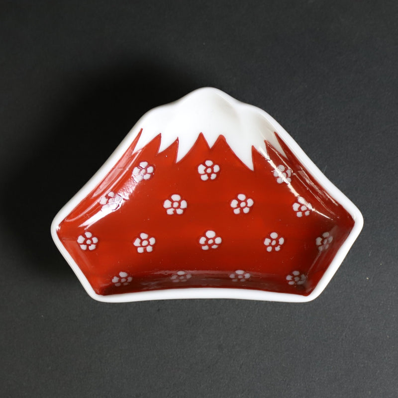 Gen-emon Kiln Red Plum Plum Crest Mt. Fuji Shape Hand Salt Plate