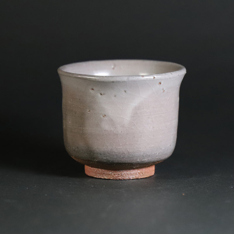 Karatsu sake cup by Kenta Nakazato