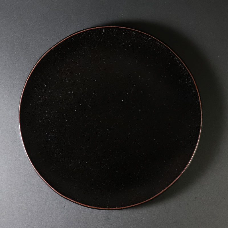 Nakazato Tarōemon Kiln black Karatsu plate